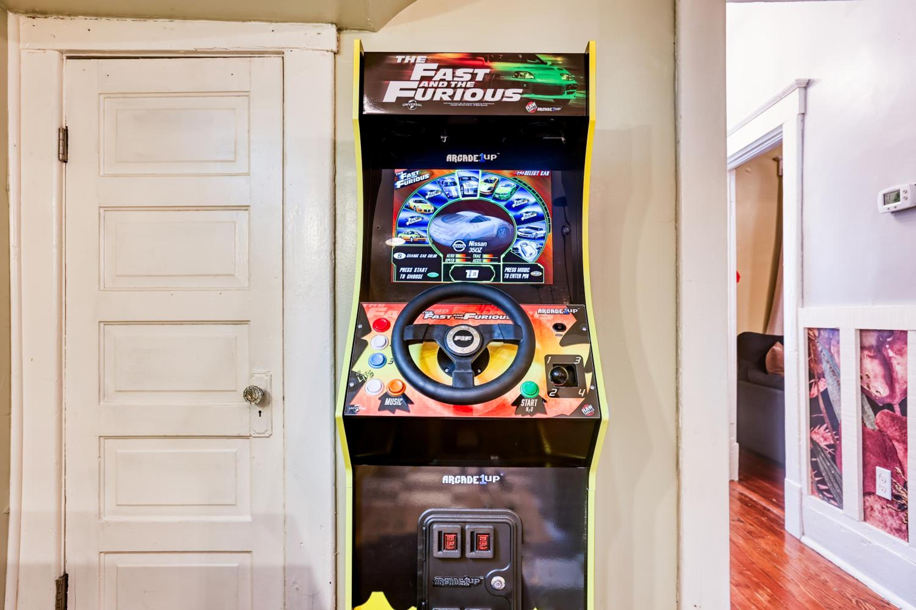 Spacious Home Near Starland, River St & DT - Arcade