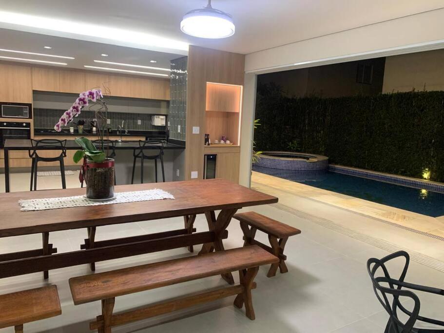 Casa de Praia Condomínio Hanga Roa