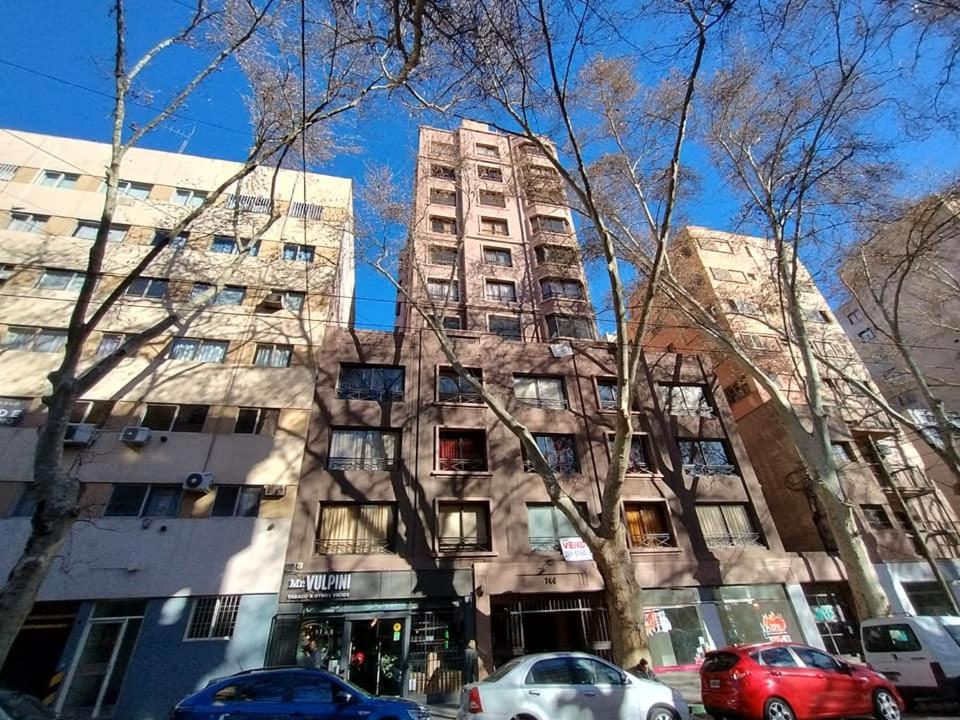 Edificio Presidente con cochera y terraza
