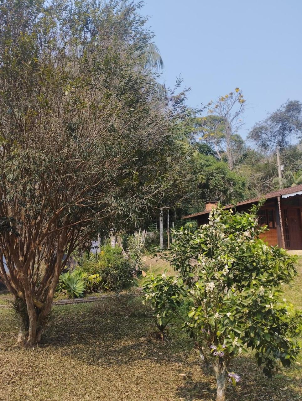 Casinha mística nas montanhas em São Pedro da Serra