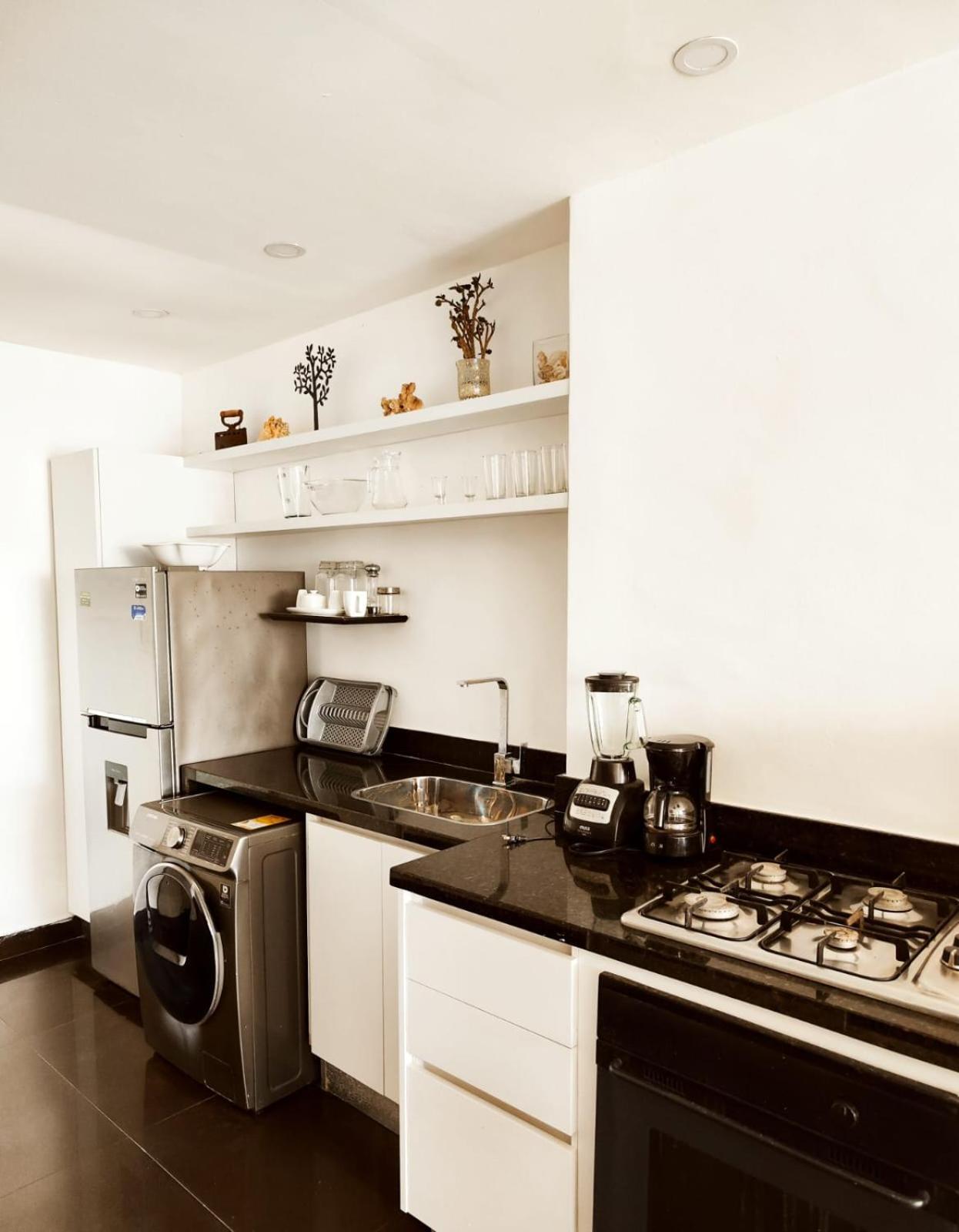 Cristoforo Colombo 2 habitaciones