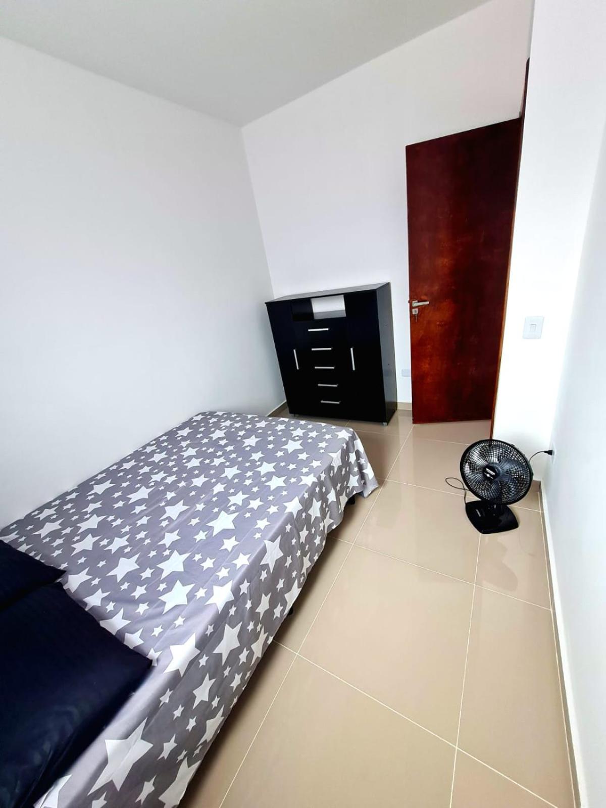 3 quadras da praia