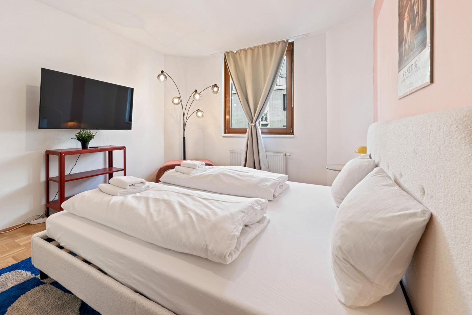 Naschmarkt City Apartment is Calling