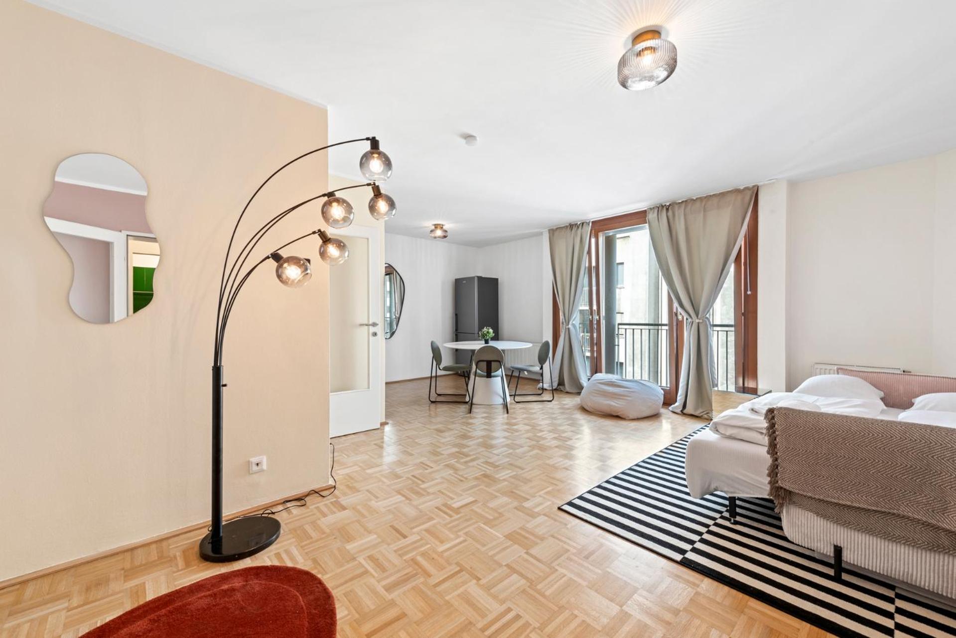 Naschmarkt City Apartment is Calling