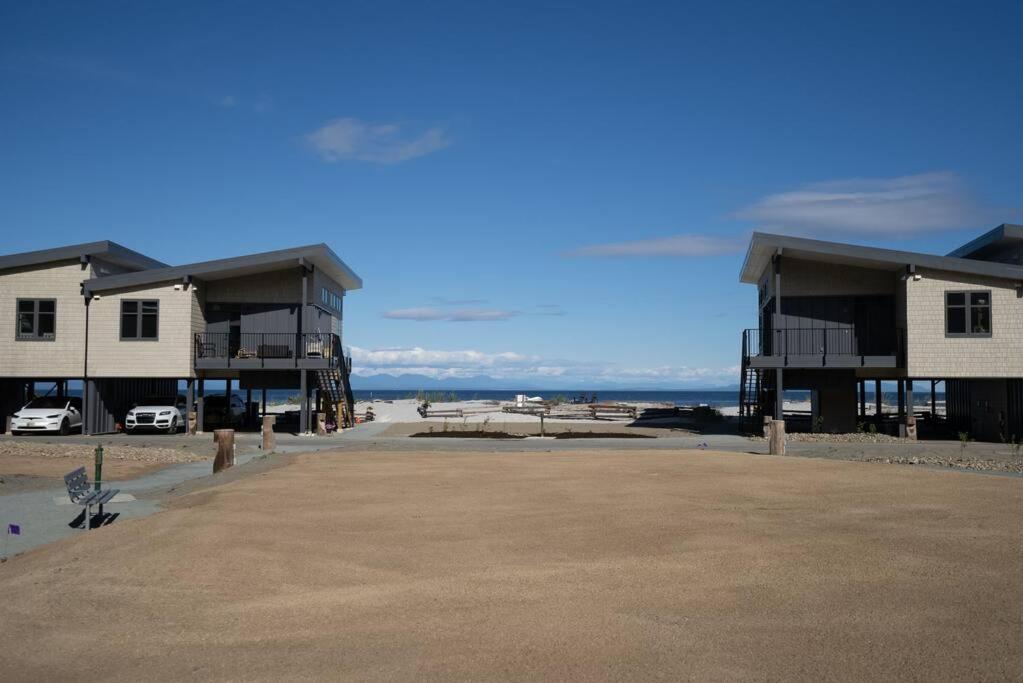 The Beach House at Saratoga Oceanfront Oasis