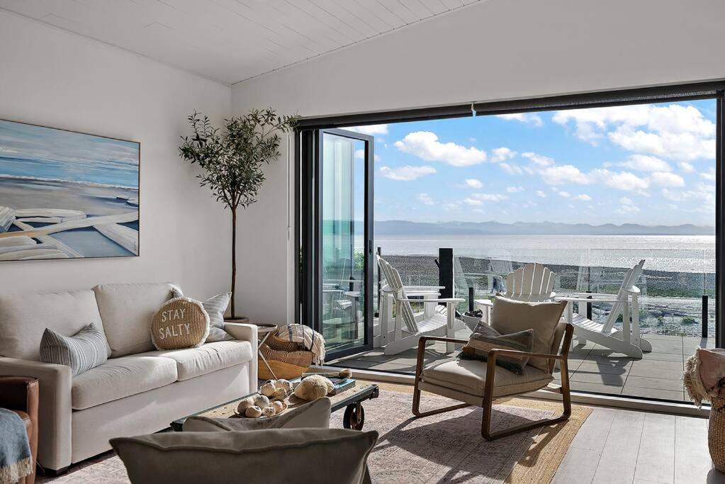 The Beach House at Saratoga Oceanfront Oasis