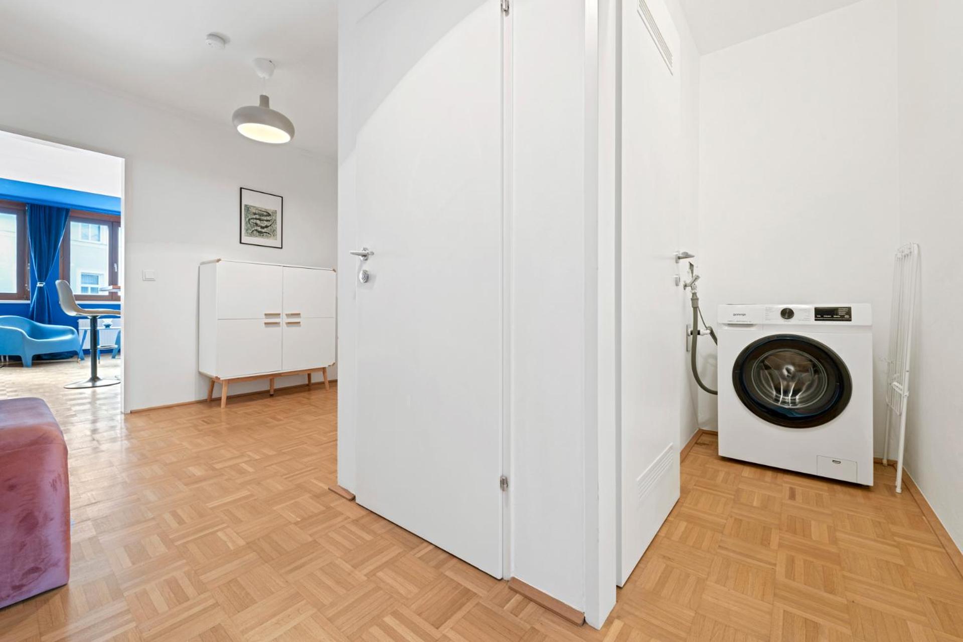 Naschmarkt City Apartment is Calling