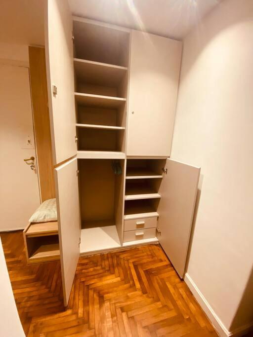 Studio de diseño con patio