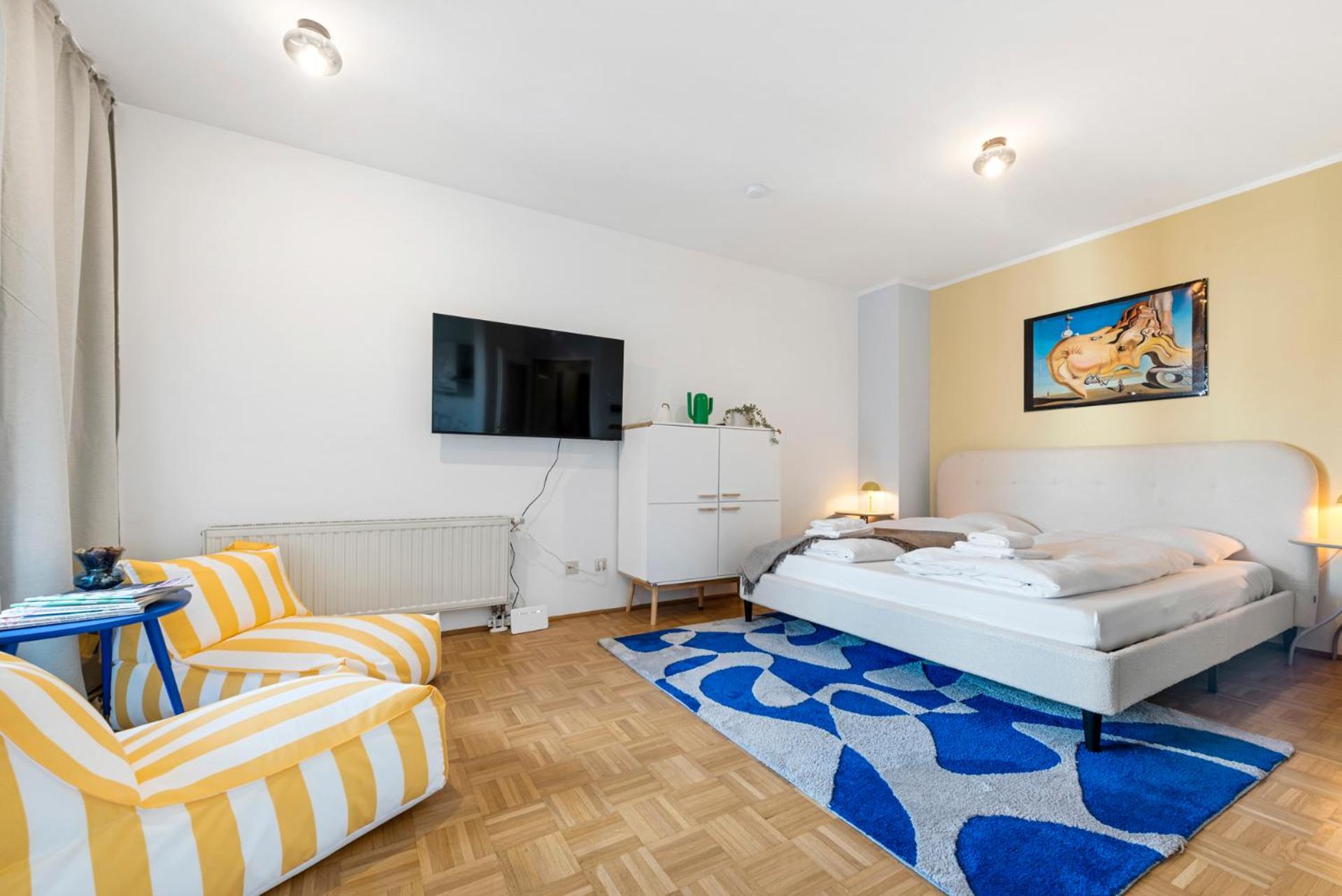 Naschmarkt City Apartment is Calling
