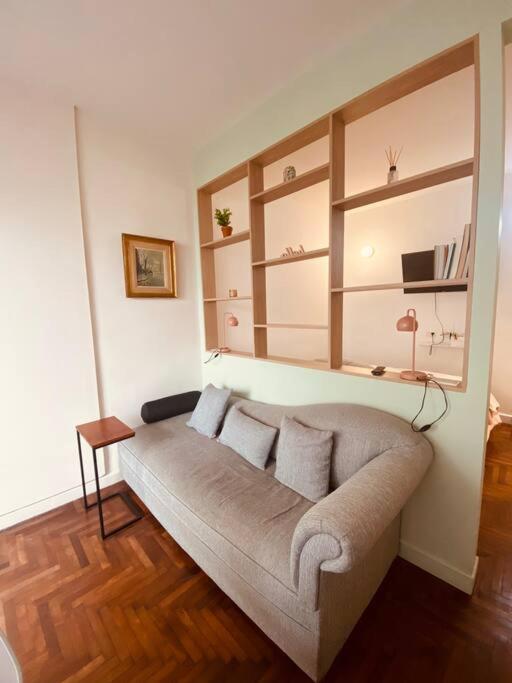 Studio de diseño con patio