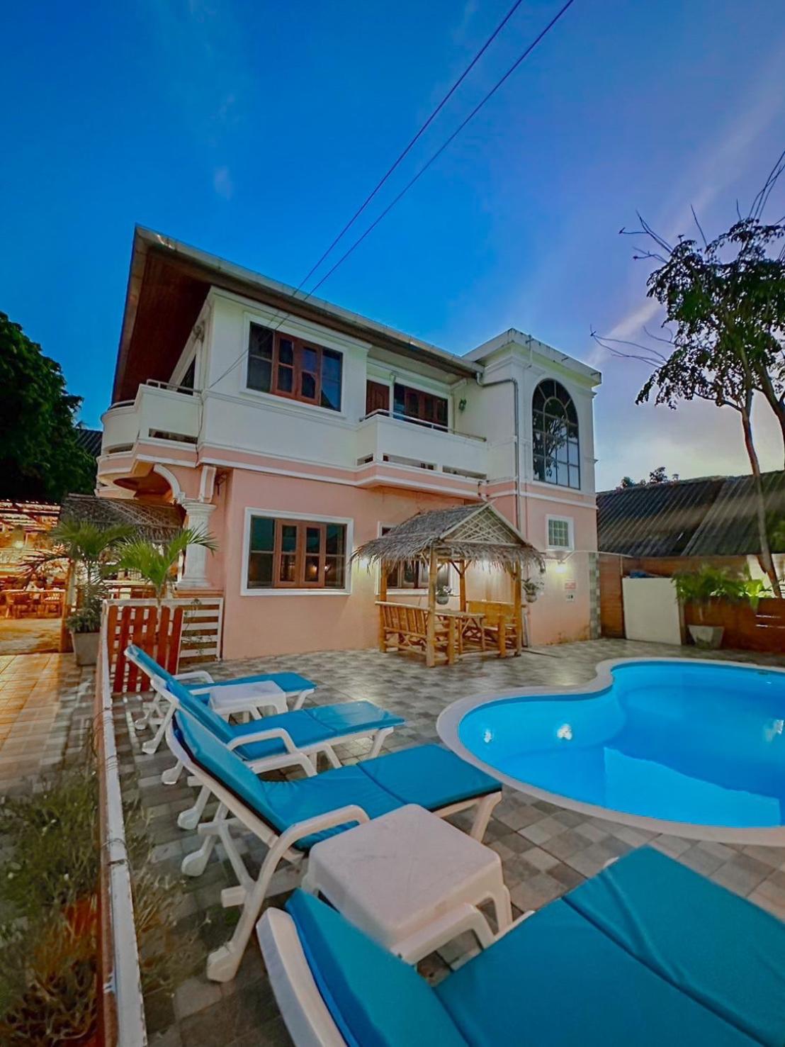 Hotel The Villa Residences Resort - Image 1