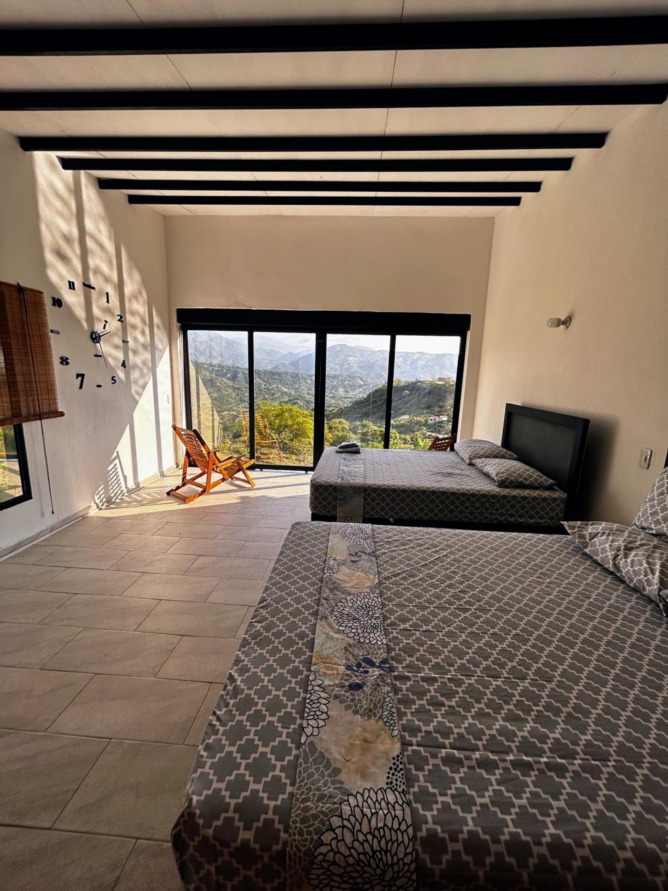 Cabaña Cedro Amarillo - Jacuzzi Grande Con Calefacción - Cerca a Medellín
