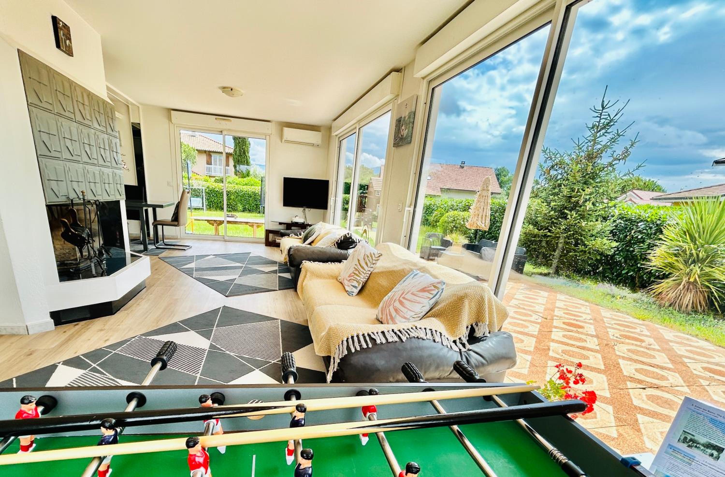 Beausoleil SPA Villa XL-Geneva, Lake, Mountains-Full Love Stay-SPA optional extra fee