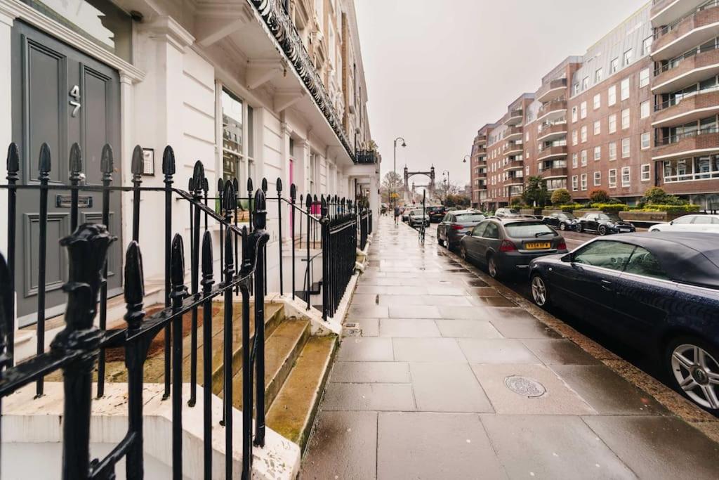 LUX 2BDR Riverside Penthouse in Chelsea Near King's Road