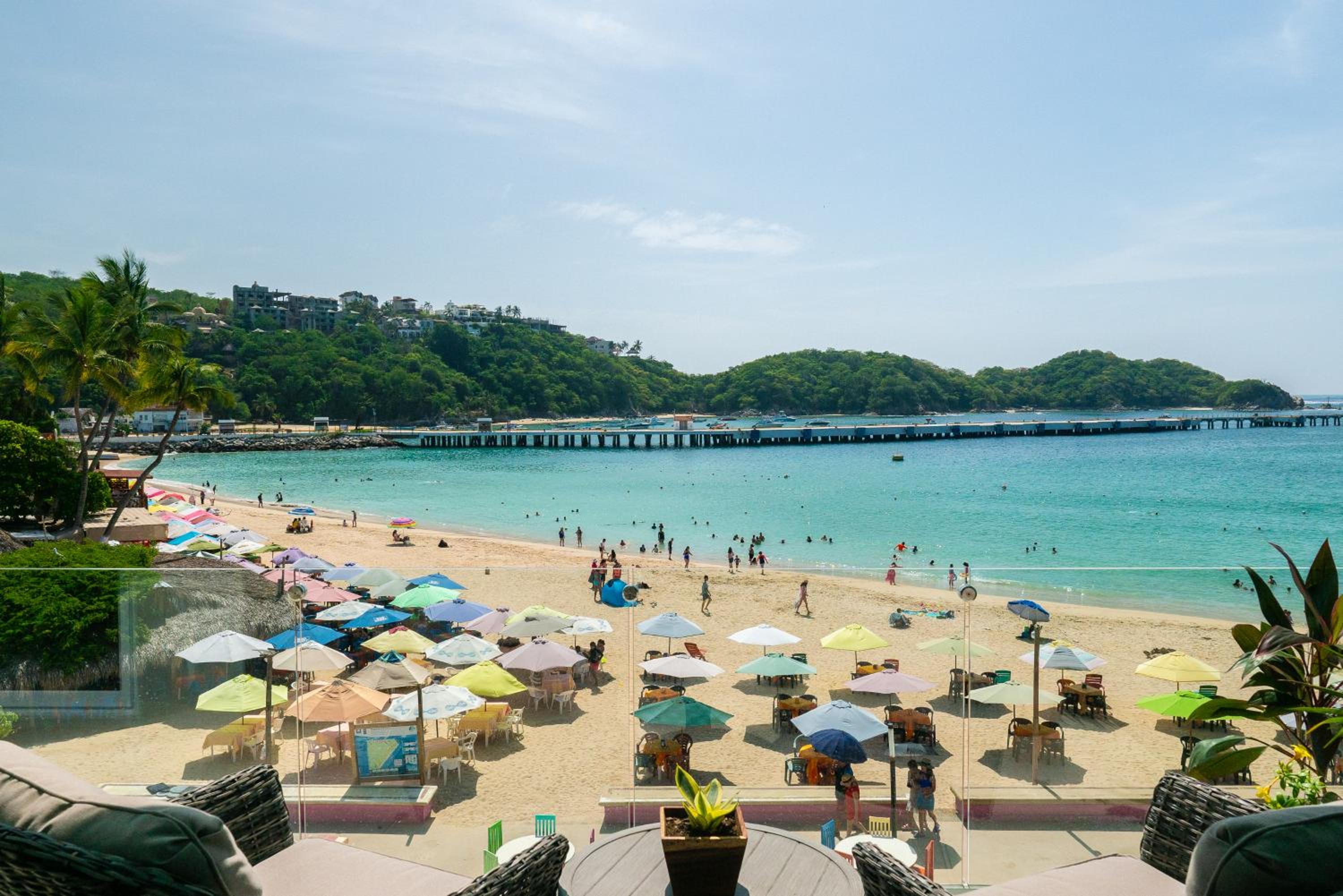 Playa Sur Paradise - Beachfront Living