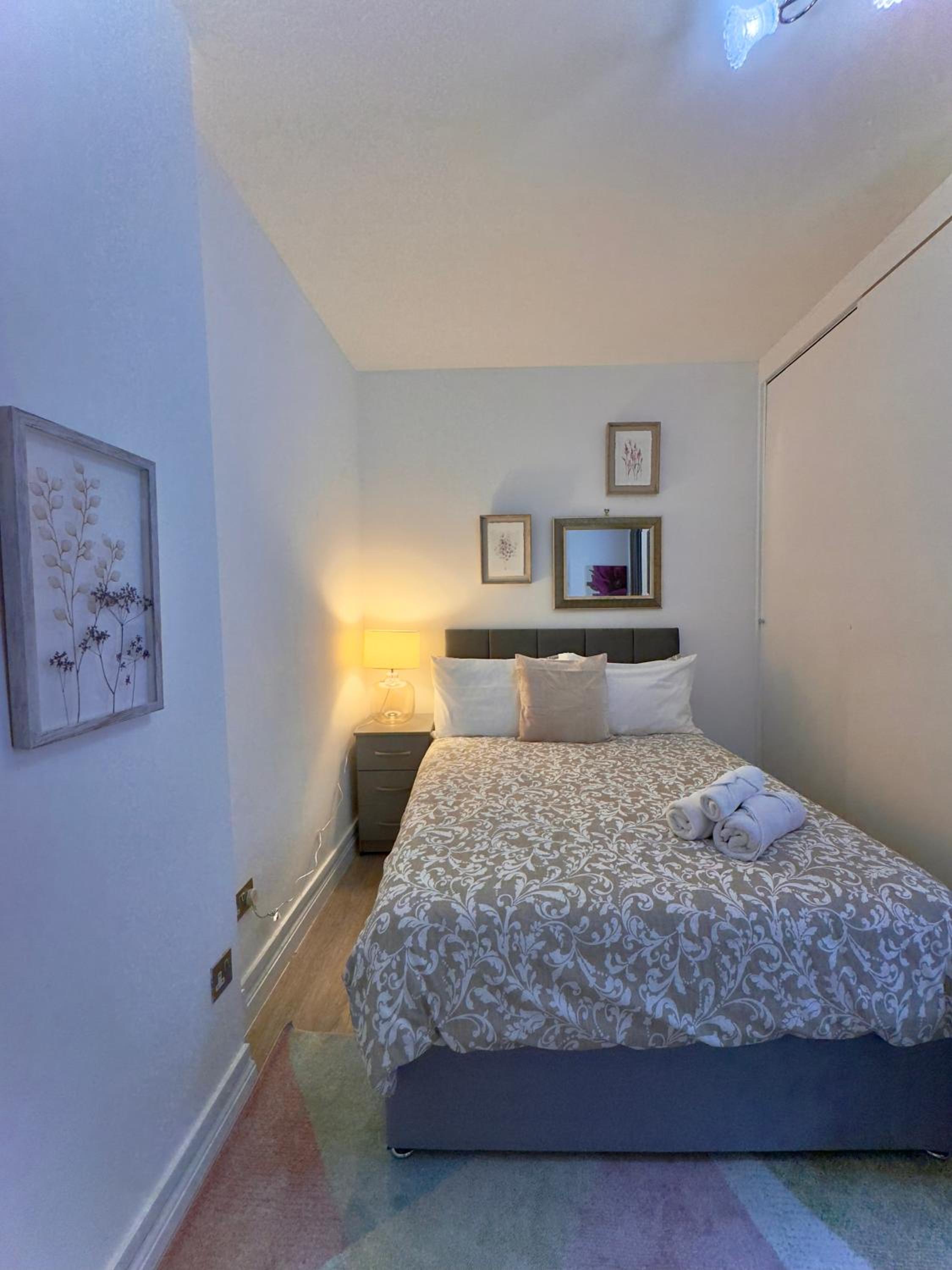 Studio flat Paddington Hyde park