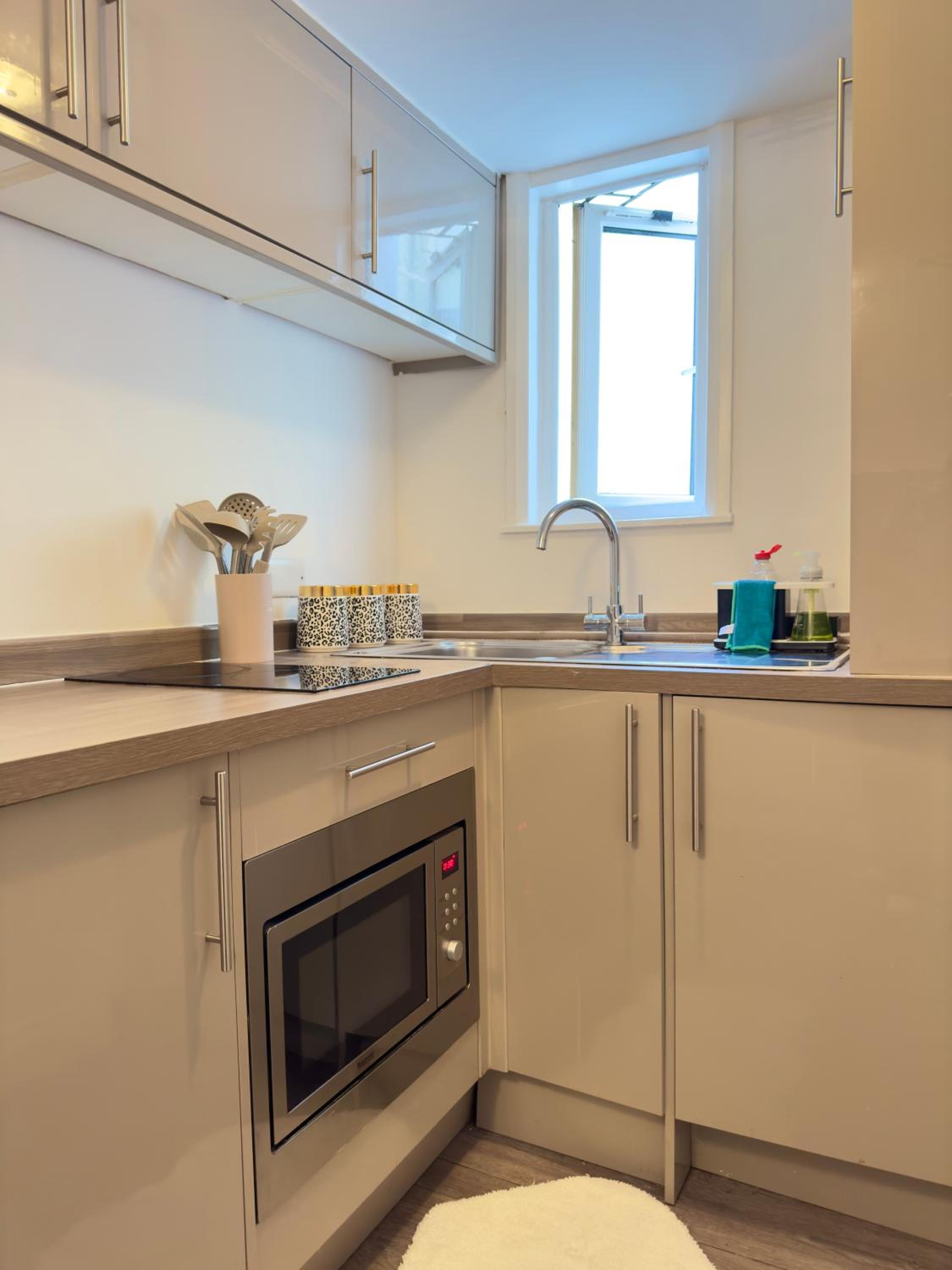 Studio flat Paddington Hyde park