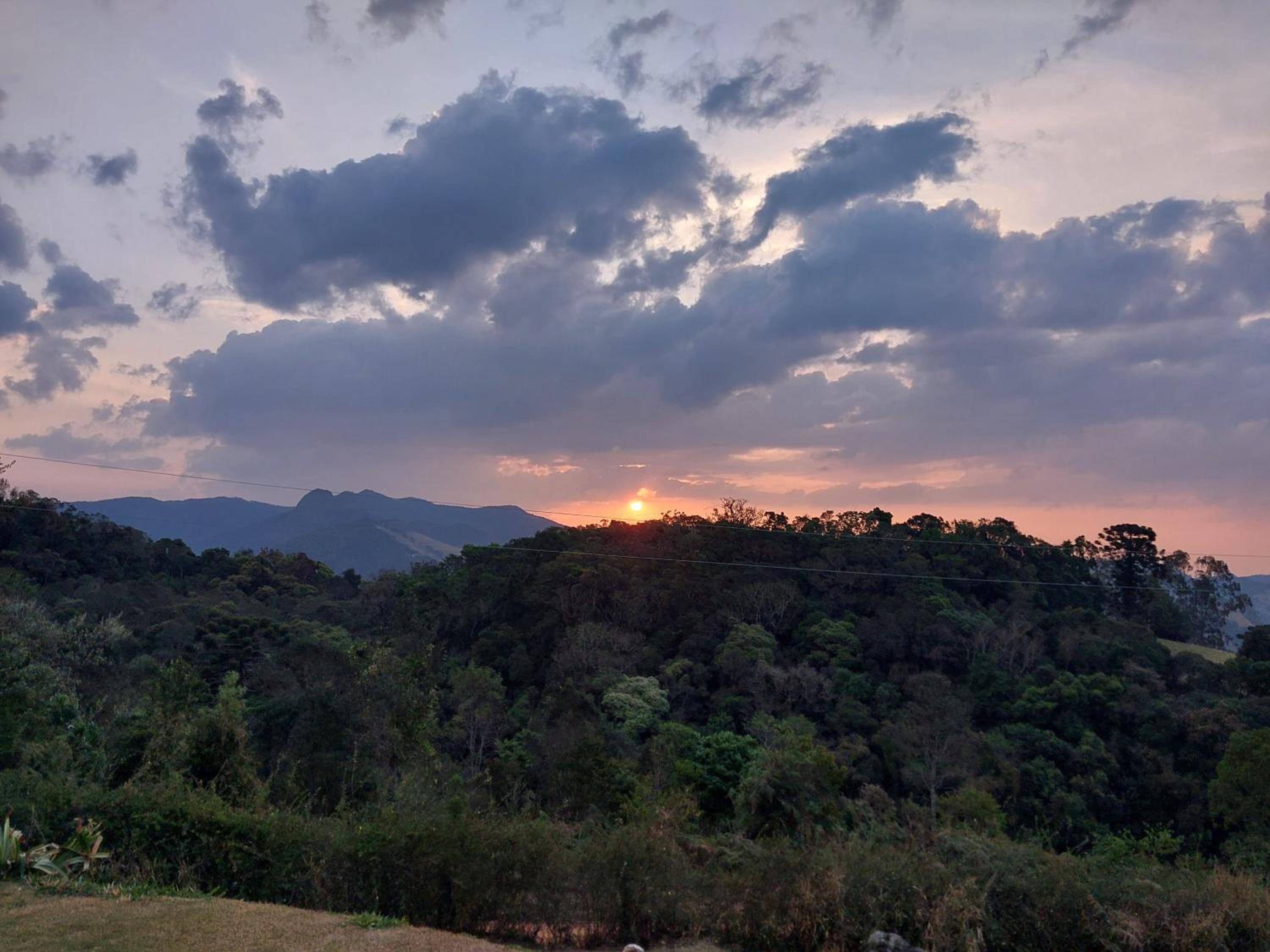 CASA NA MONTANHA