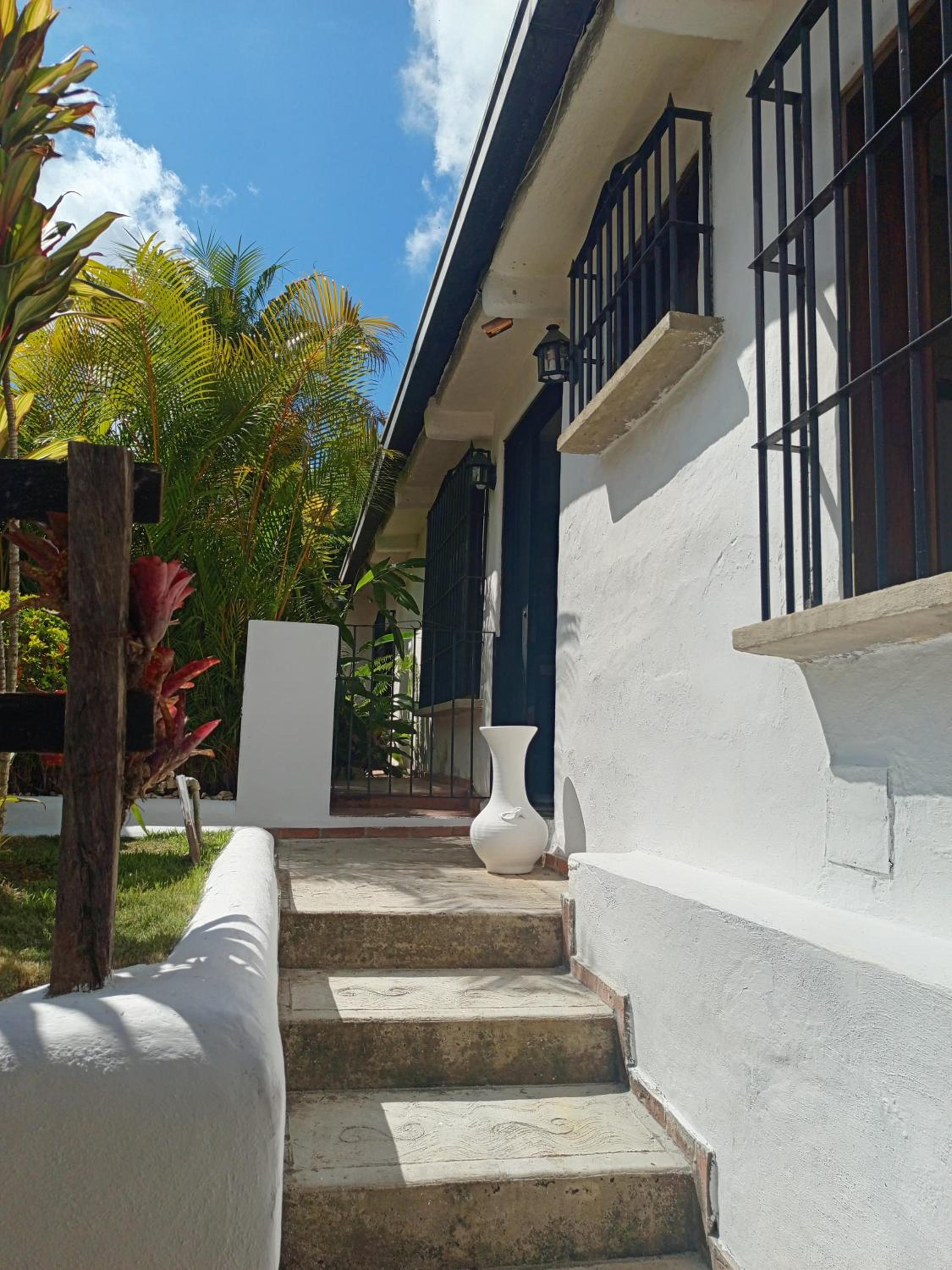 Caracas Vacations - Posada Boutique Le Petit Inn -Casa Ralph- - Property Image 1