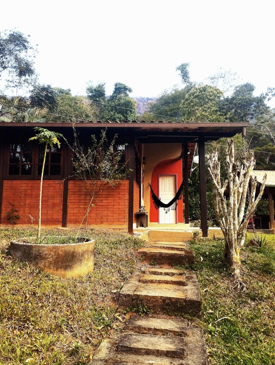 Casinha mística nas montanhas em São Pedro da Serra