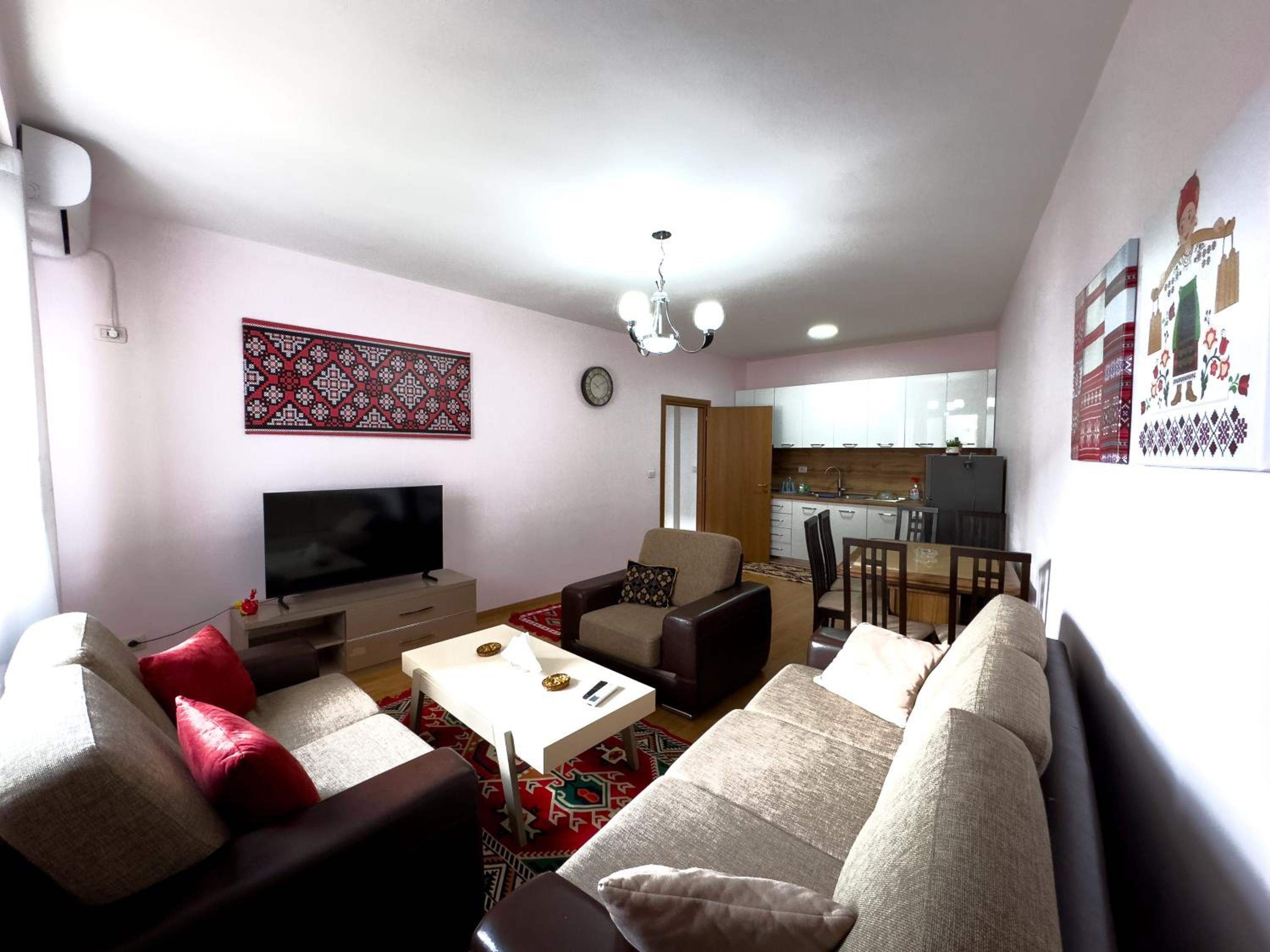 Fisi Traditional Apartament