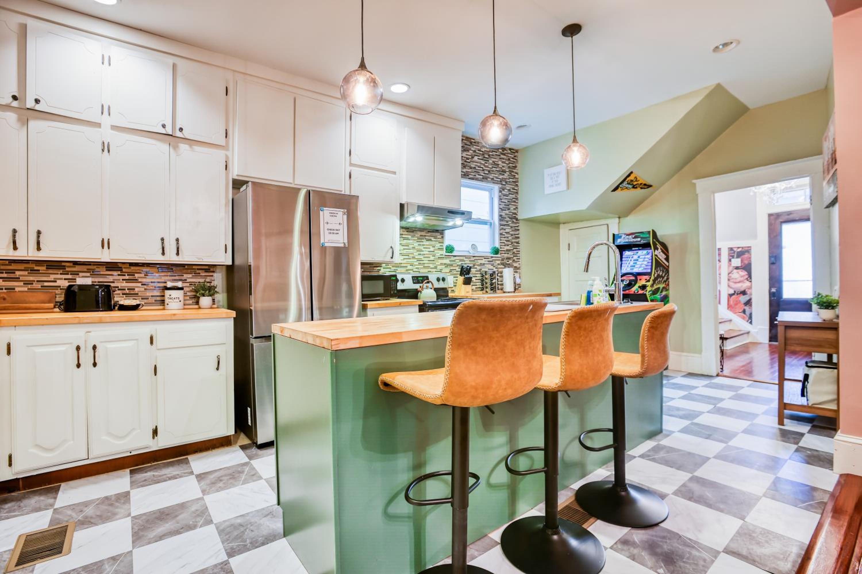 Spacious Home Near Starland, River St & DT - Arcade