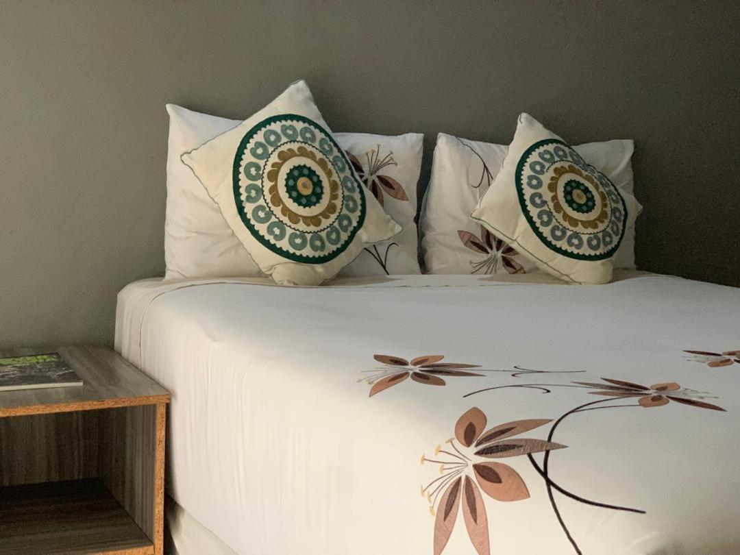 Jungle Breeze Home Stay