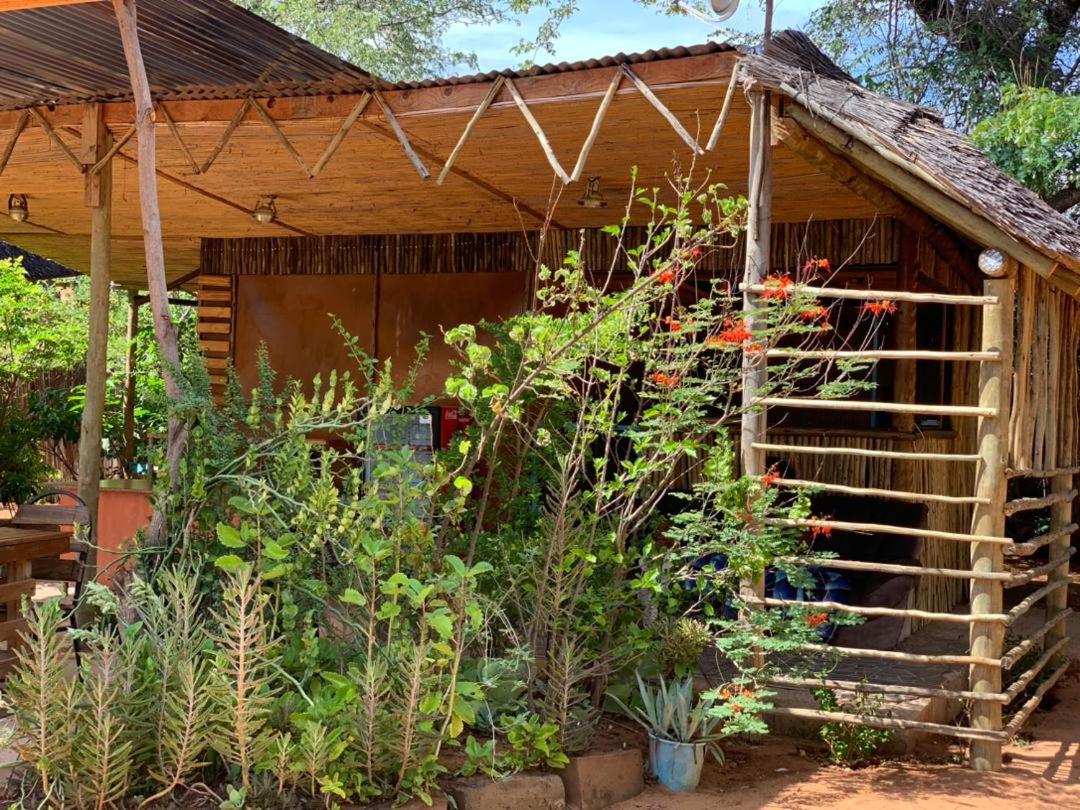 Jungle Breeze Home Stay