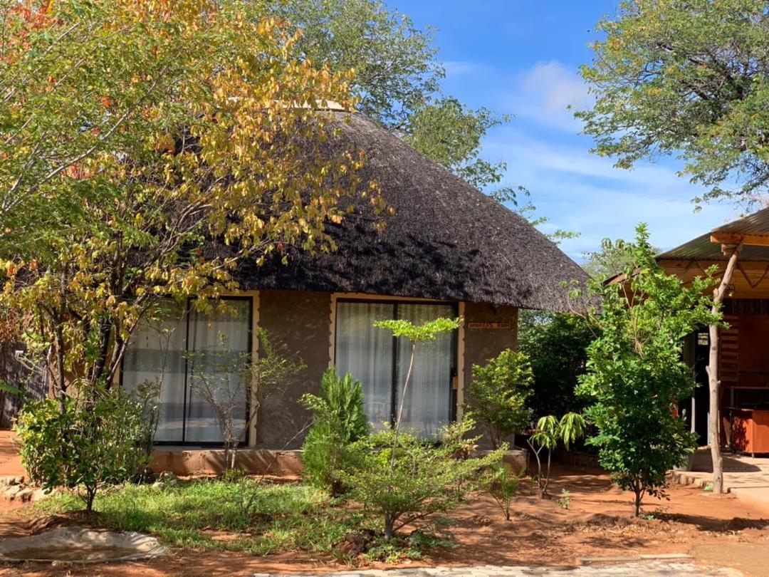Jungle Breeze Home Stay