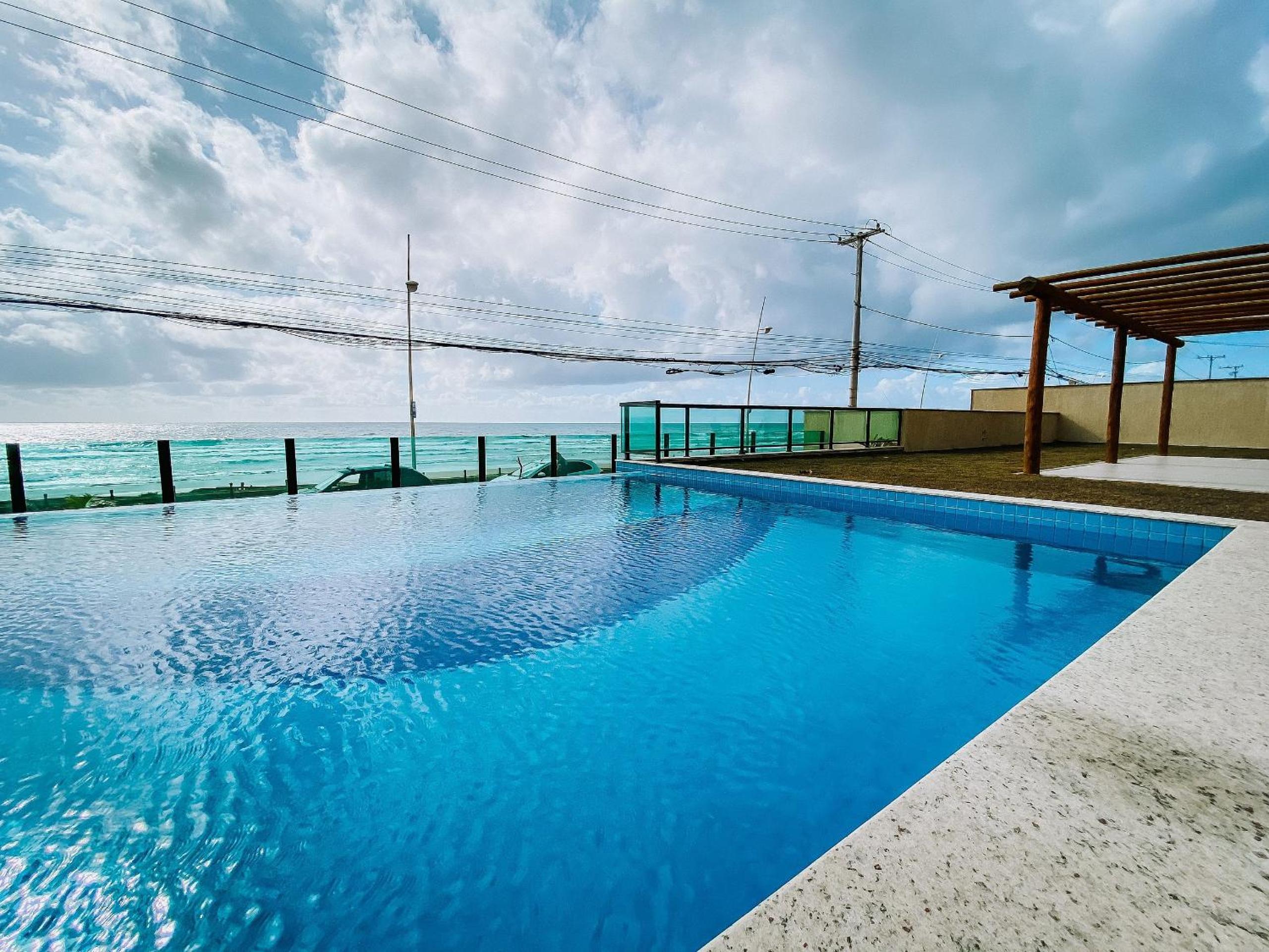 Pé na Areia, Piscina Borda Infinita, Vaga de Garagem, Portaria 24 hs