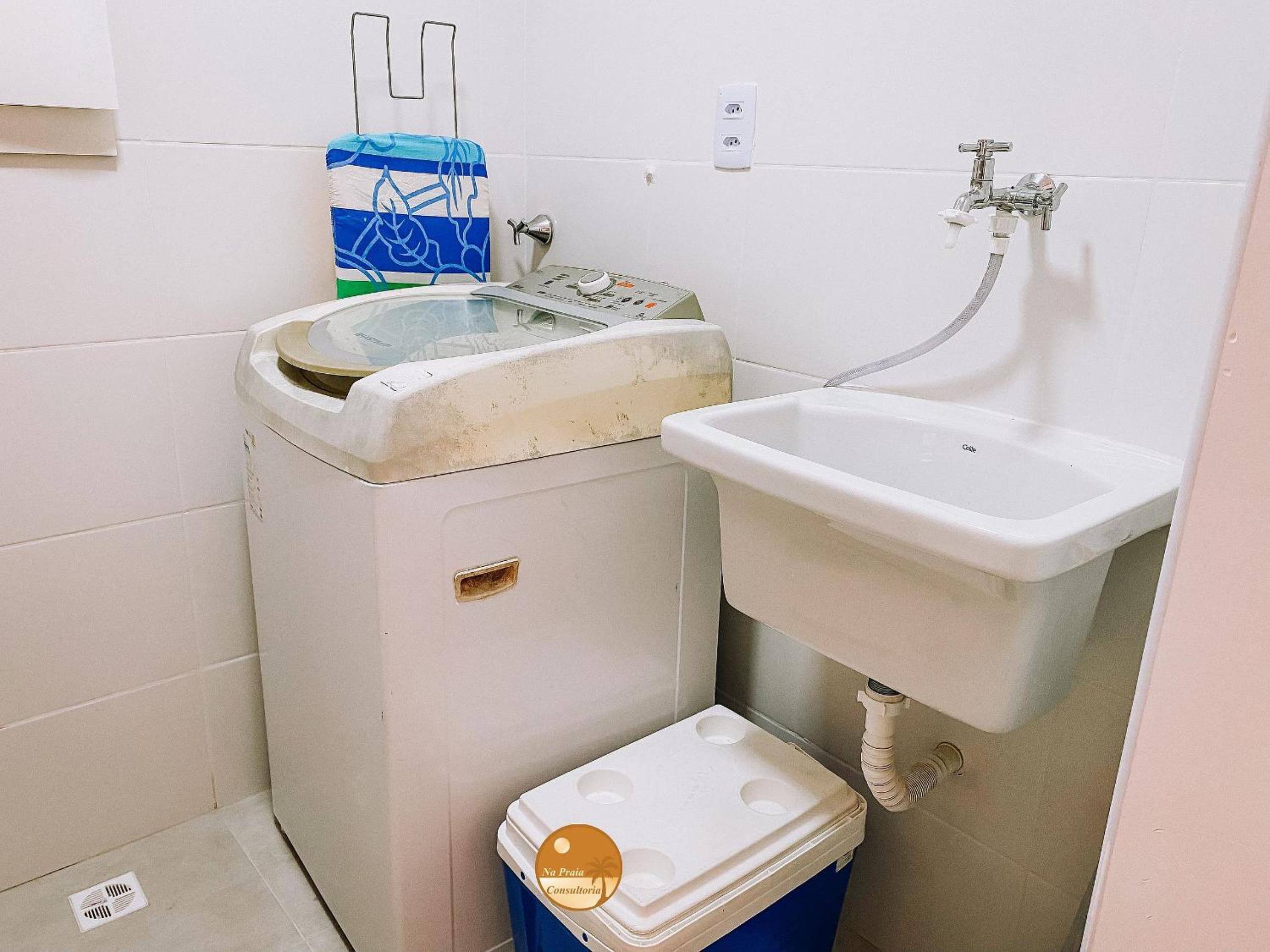Pé na Areia, Piscina Borda Infinita, Vaga de Garagem, Portaria 24 hs