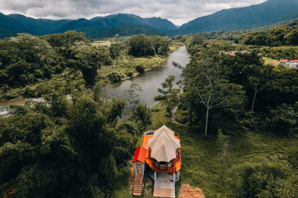 Sleeping Giant Rainforest Lodge