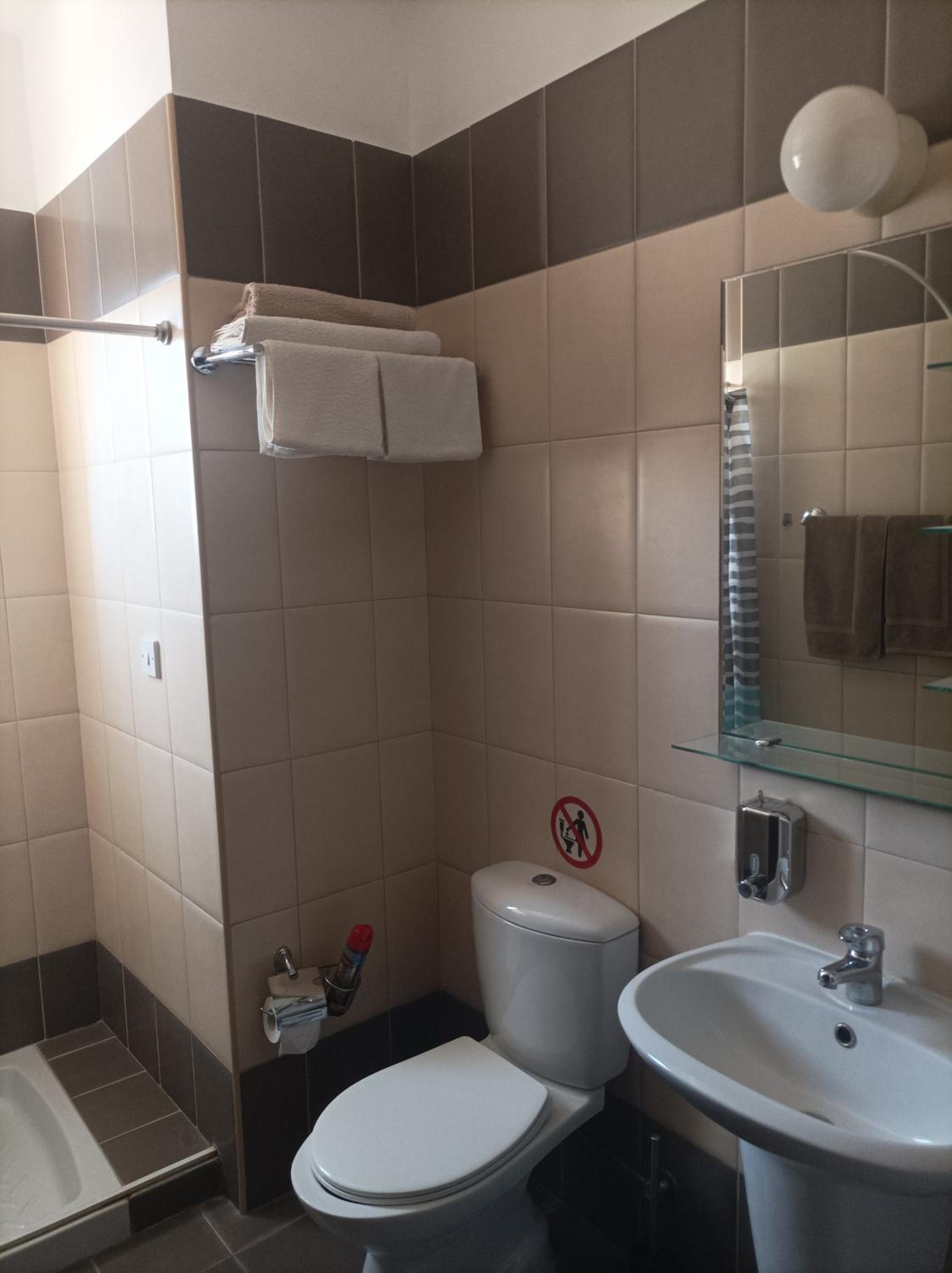 Cosy Seaview Two Bedroom Aparment Tombs of the Kings Resort