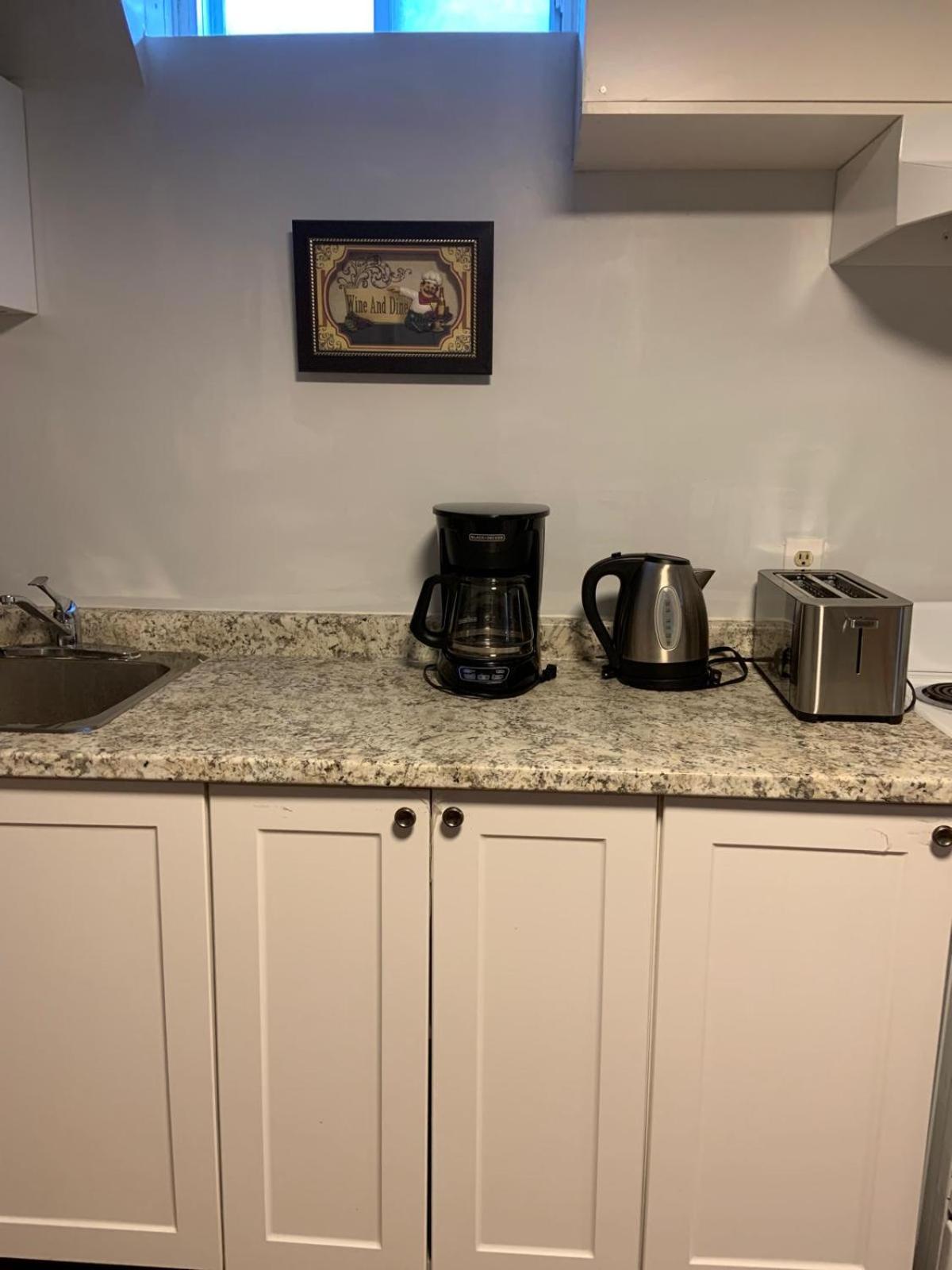 Cozy Lower Level 2BR Apartment