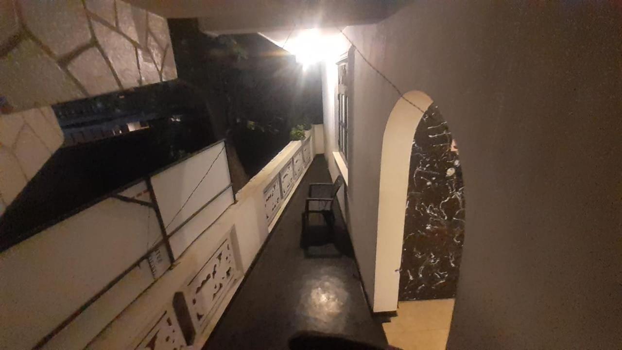 Mount Laveniya Options Resorts