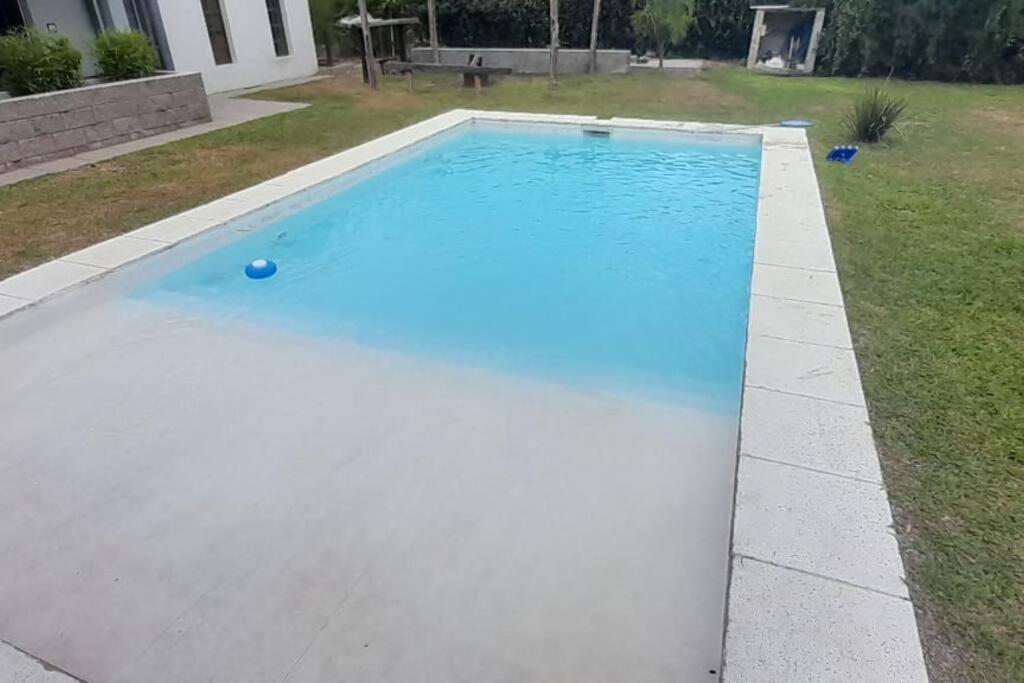 Casa cálida, amplia y cómoda