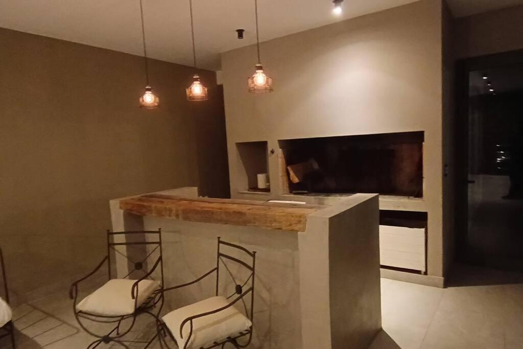Casa cálida, amplia y cómoda