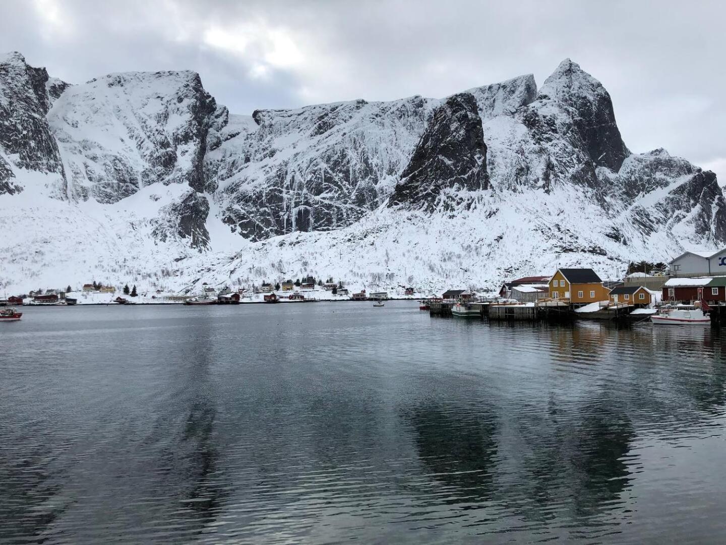 Reine seaview cabin view 4