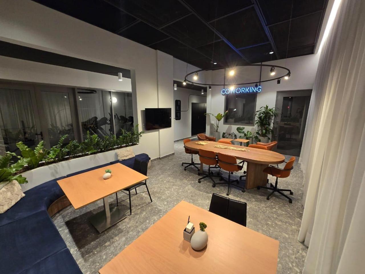 meeting & event spaces