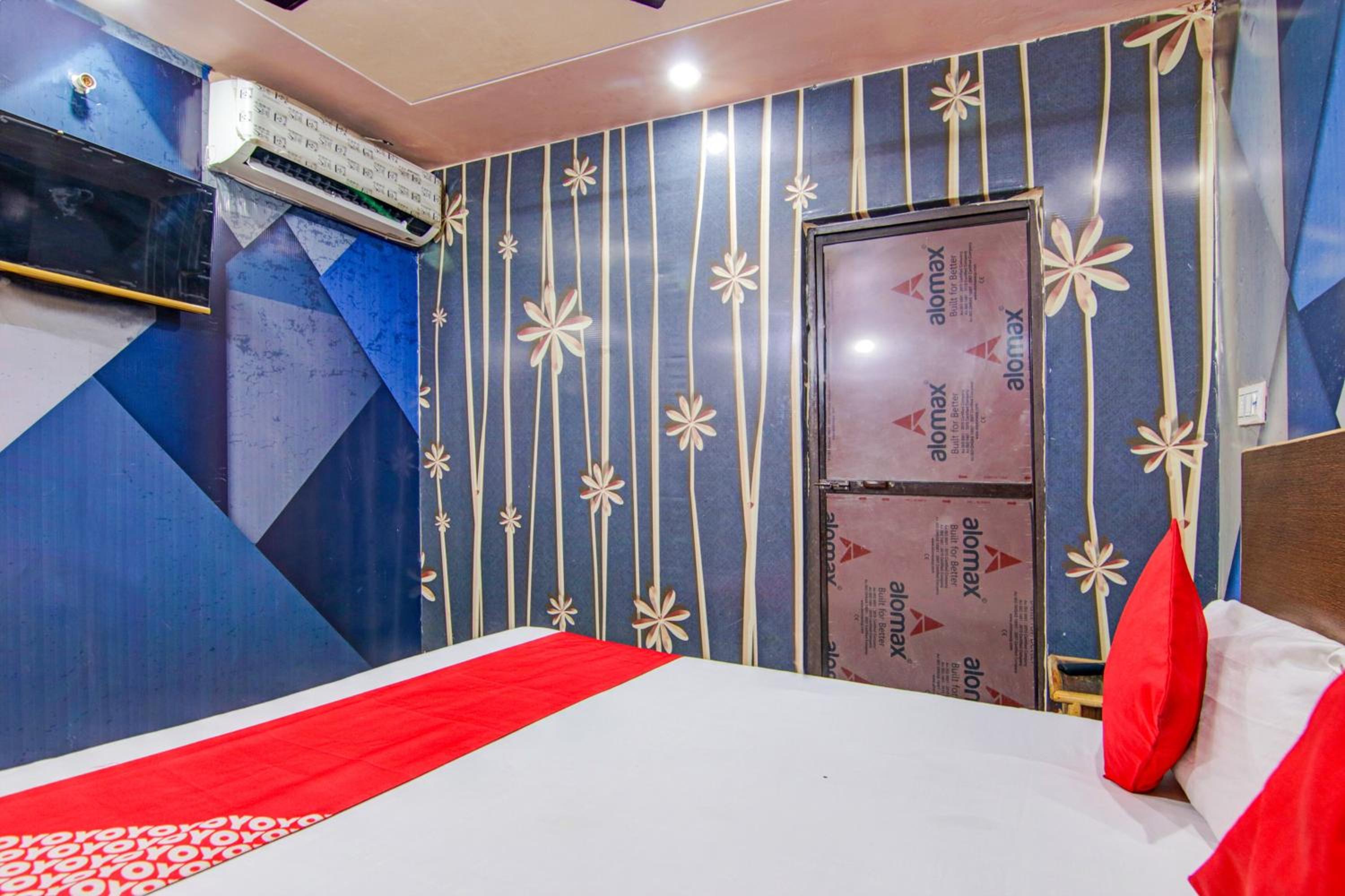 Hotel O Viraj