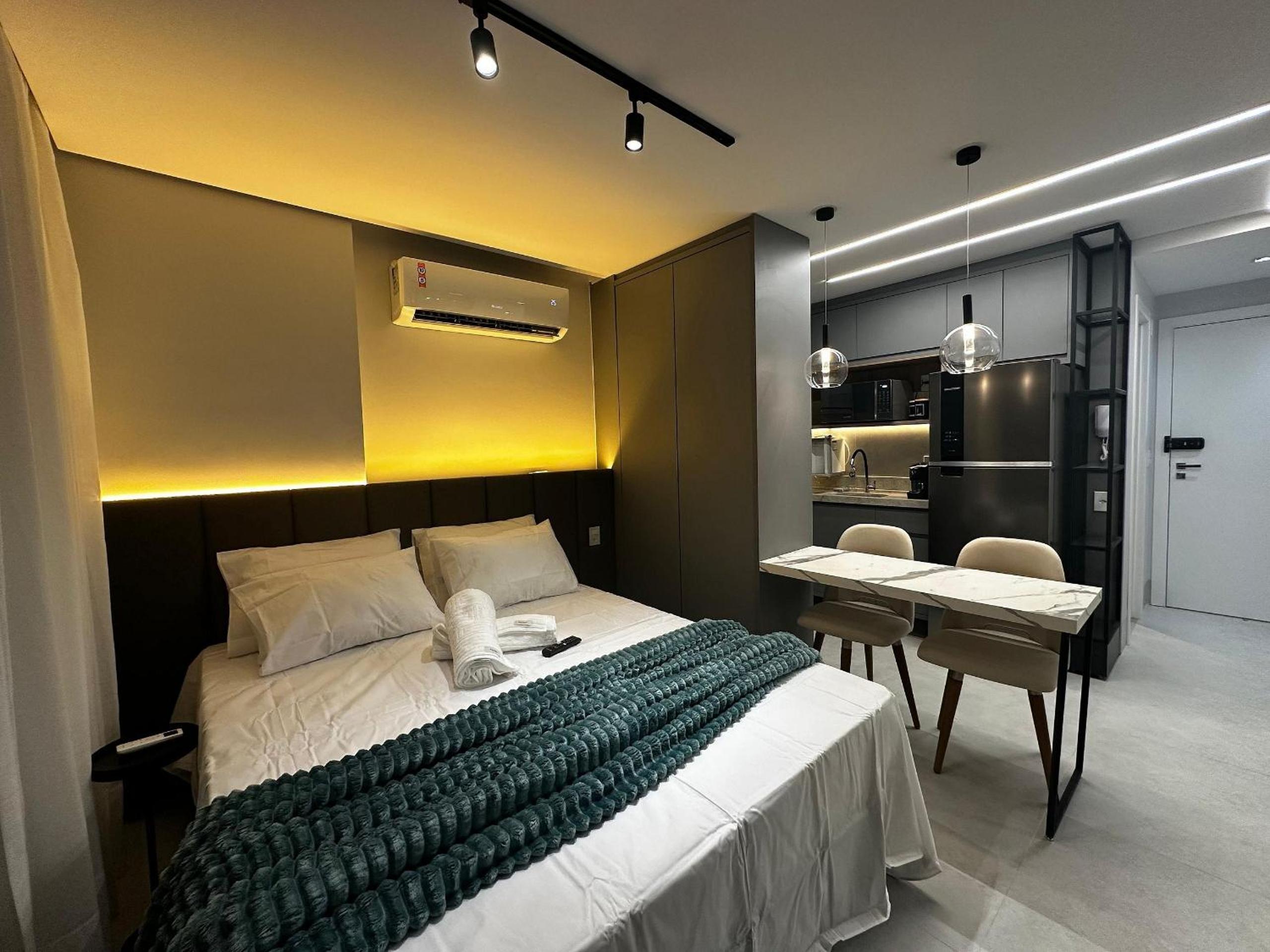 Studios no City House - By Caracol Urbano