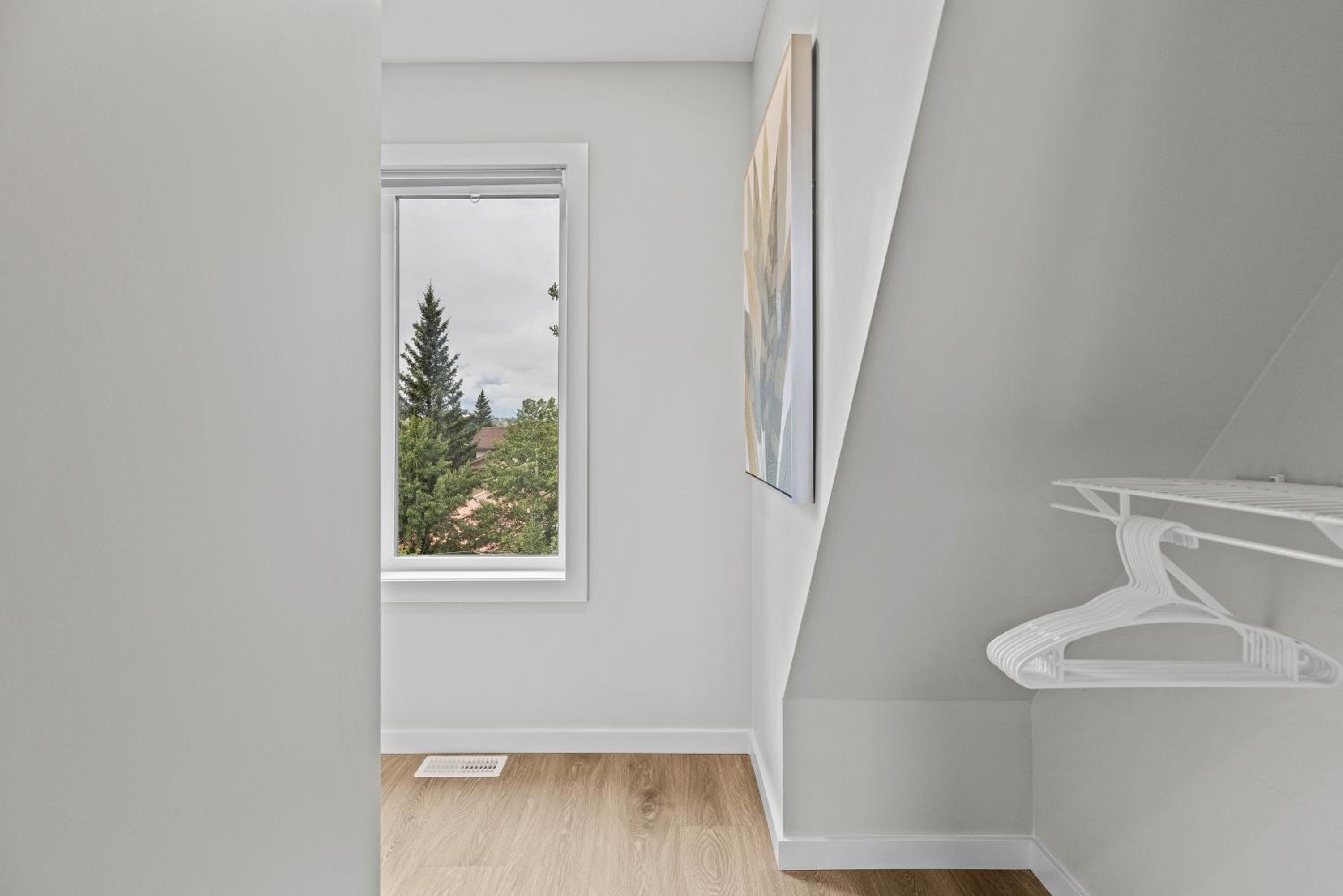 ML4- Private Rooftop Hot Tub Oasis- Entire townhouse with MTN View