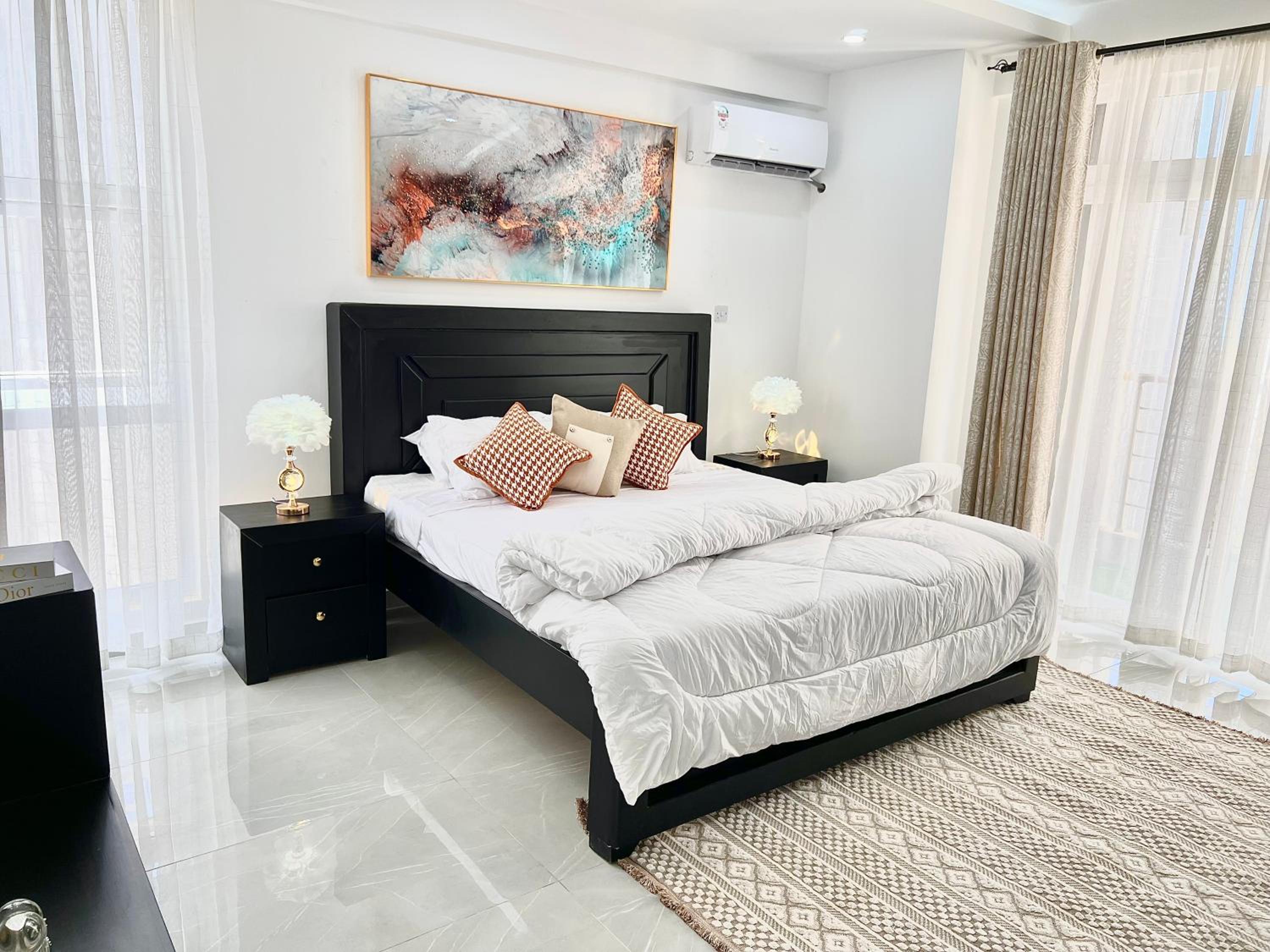 Classic 3 bedroom in Nyali with seaview and pool view 2