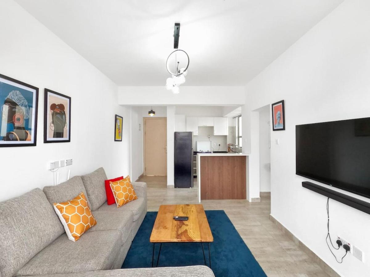 Skyline 1Bedroom with King Bed, Spectacular Views and Washer view 2