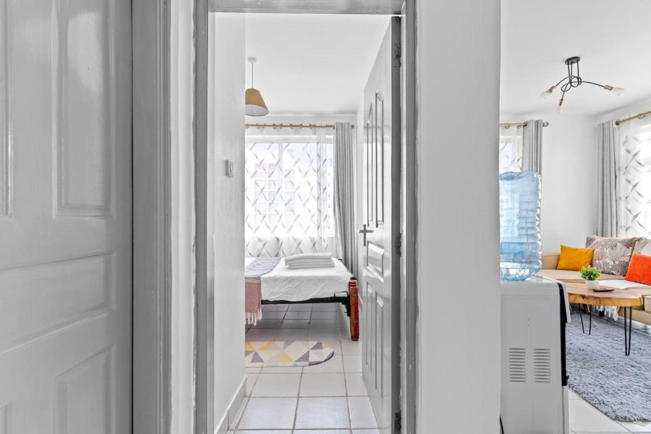 Fully Equipped 1BR in Nairobi with Pool, Gym and Fast wifi view 2