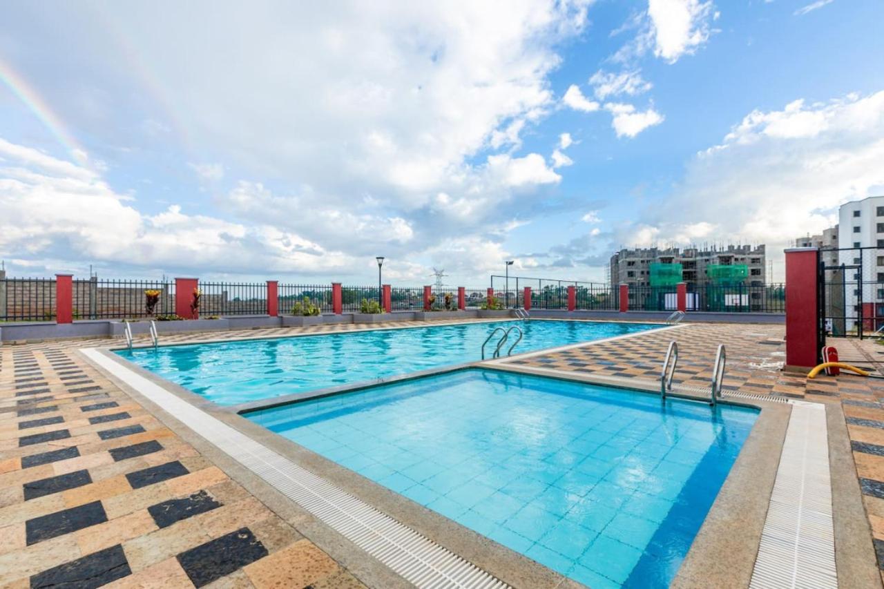 Tatu City Tranquility 3BR APT
