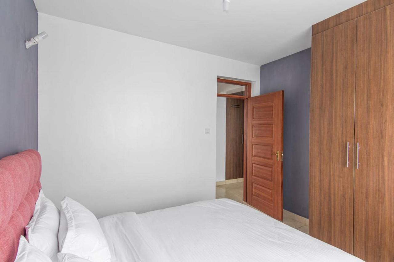 Tatu City Tranquility 3BR APT