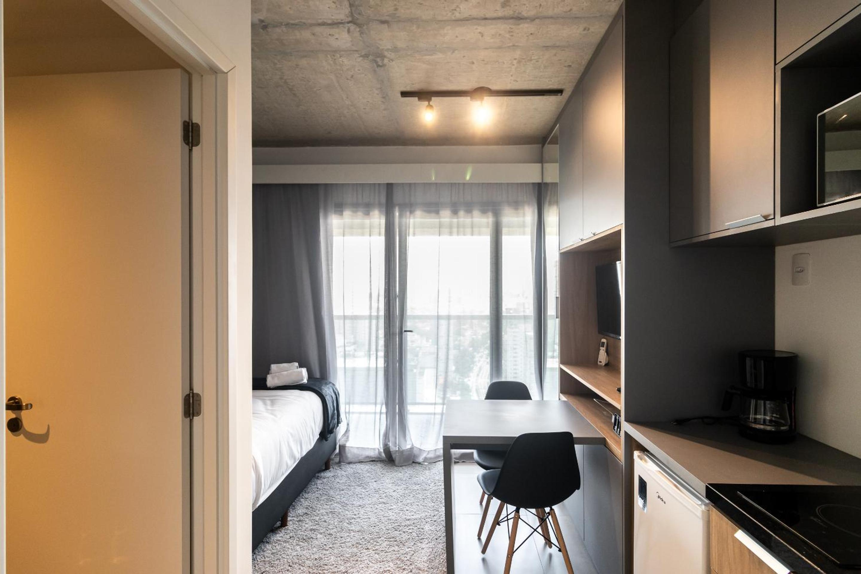 360 VN On Lorena by Housi
