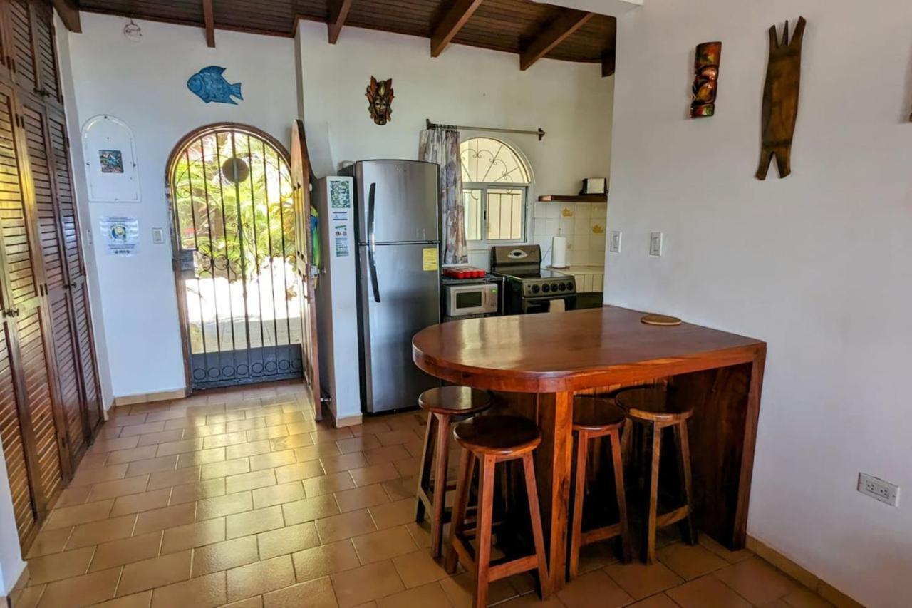 Tico Tiki Vacation Villa, 5 Bedroom