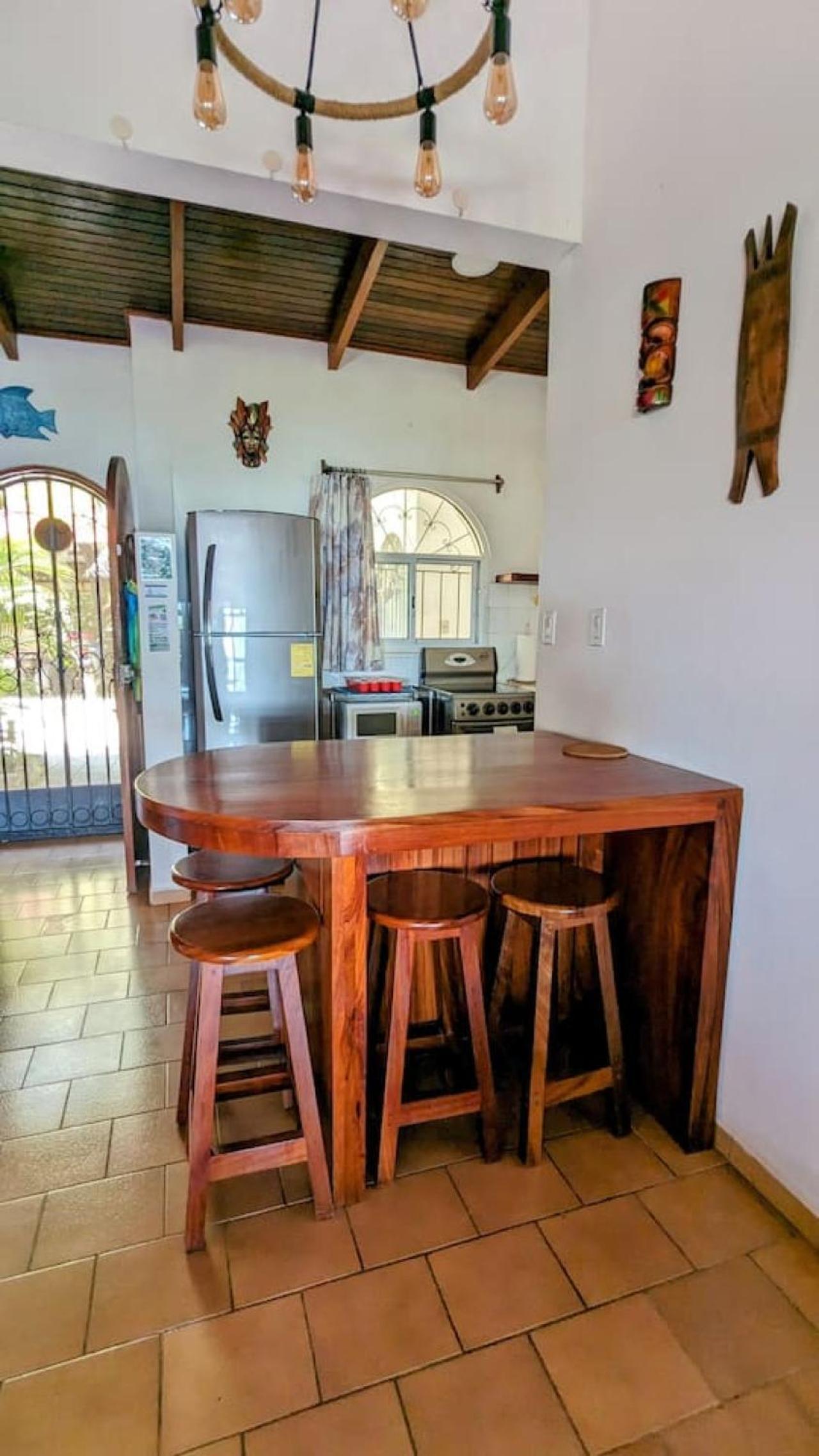 Tico Tiki Vacation Villa, 5 Bedroom